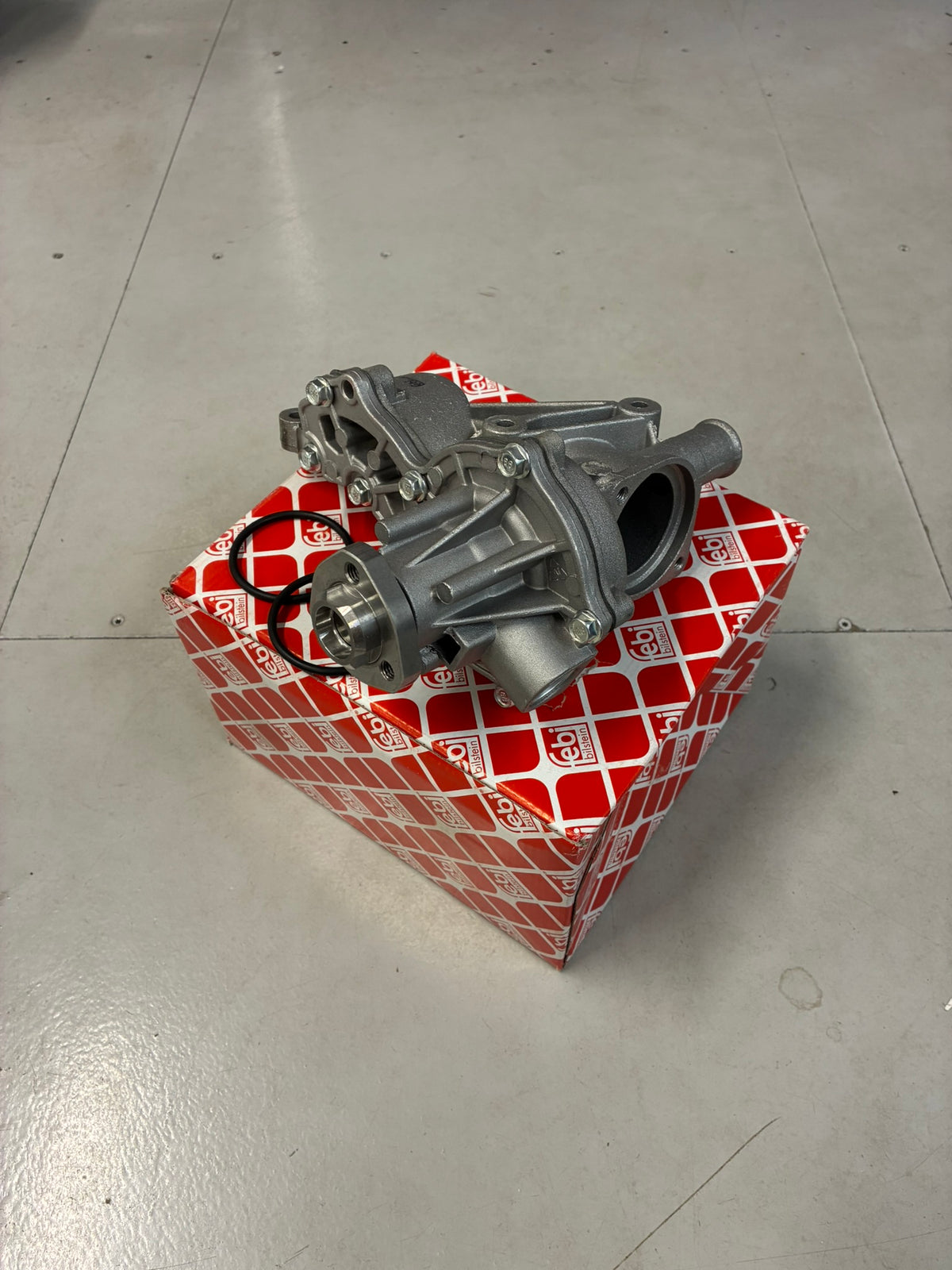 Vatnsdæla | Water pump fyrir Volkwagen Mk1, Mk2, Mk3 Golf, JETTA , Vento, T25 VW